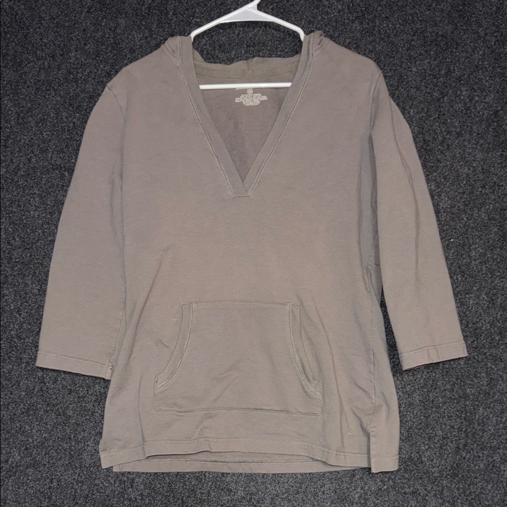 Eddie Bauer Gray Knit‎ V-Neck Top Medium